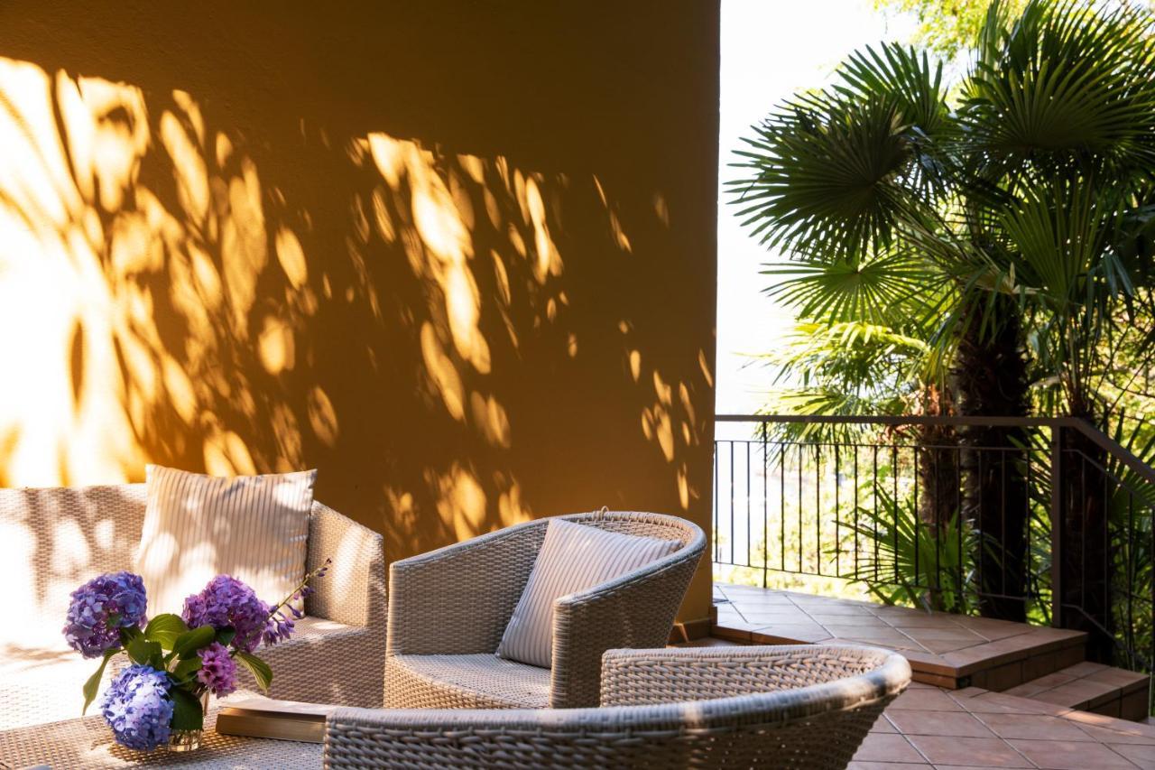 Charming Moment Di Villa Porta - Residenza Leonardo Luino Exterior photo